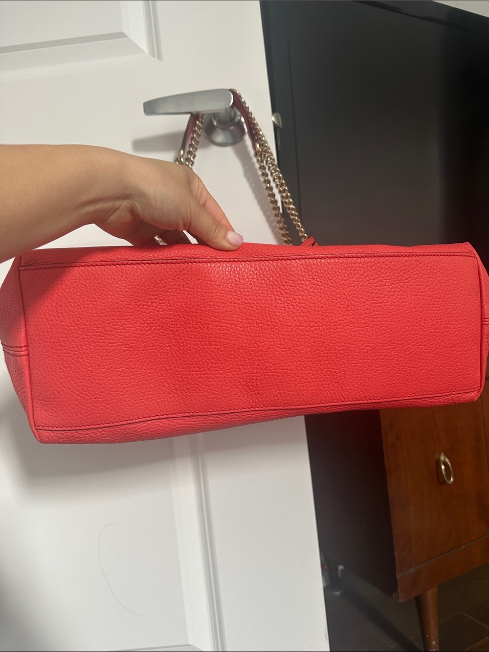 Authentic Gucci soho chain purse - Picture 7 of 16